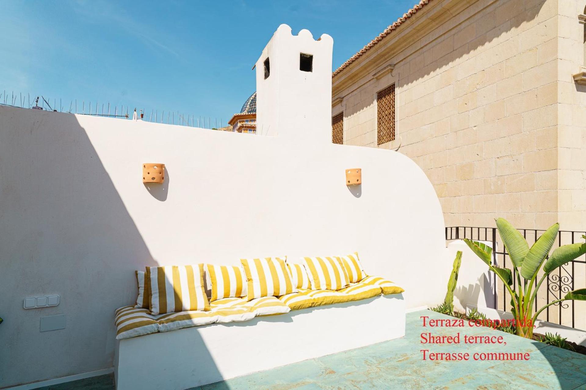 Apartment With Exceptional Charm In Historic Center Of Alicante Exteriör bild