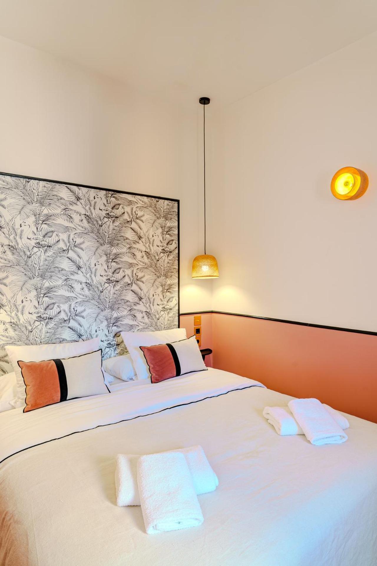 Apartment With Exceptional Charm In Historic Center Of Alicante Exteriör bild