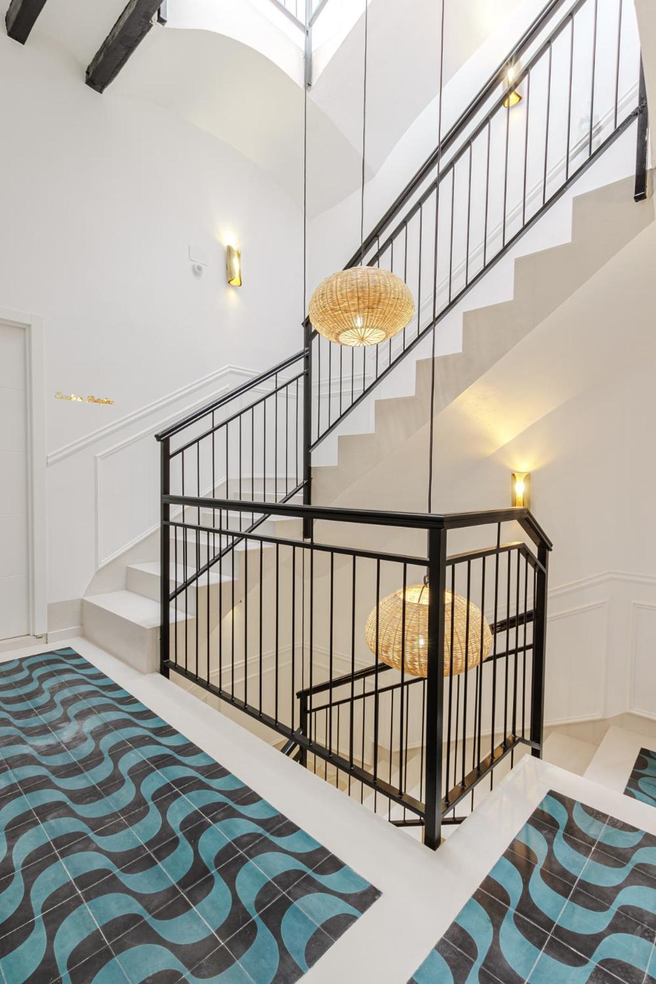 Apartment With Exceptional Charm In Historic Center Of Alicante Exteriör bild