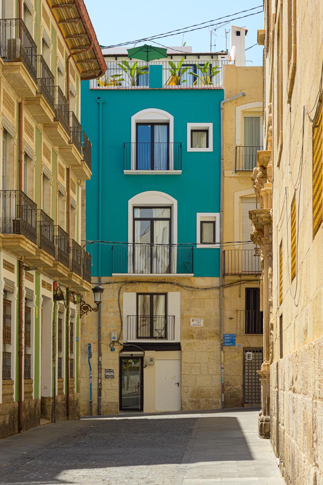 Apartment With Exceptional Charm In Historic Center Of Alicante Exteriör bild
